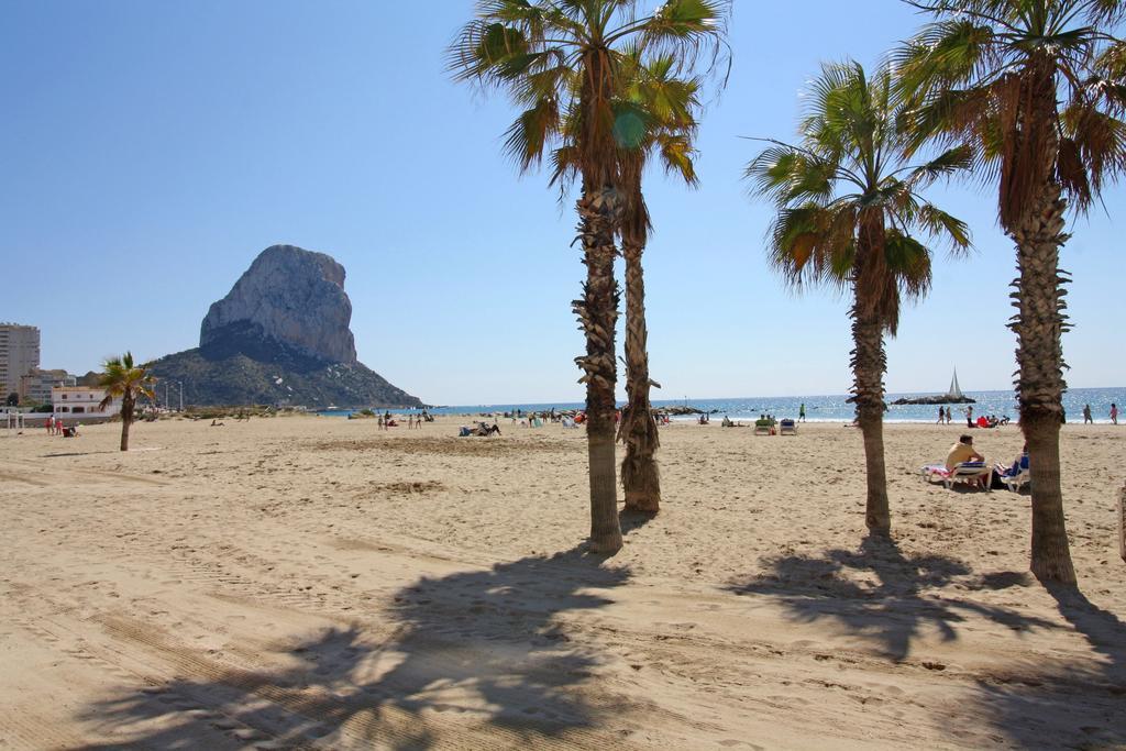Holiday Apartment Penyasol Calpe Bagian luar foto