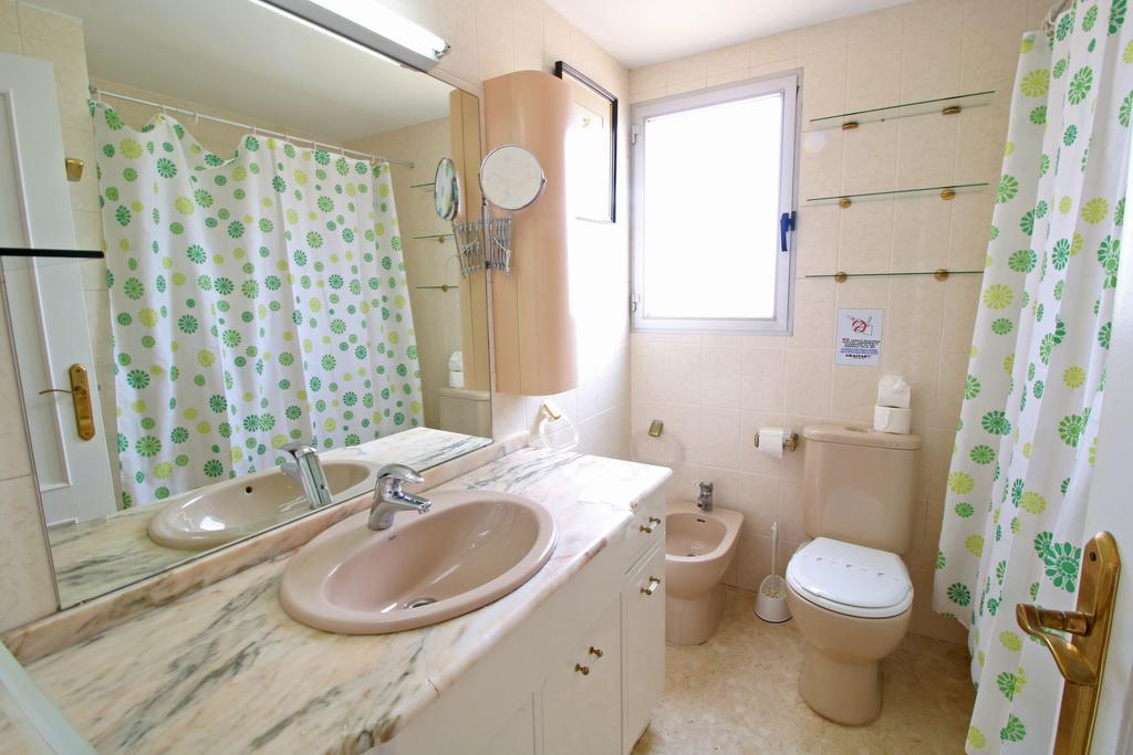 Holiday Apartment Penyasol Calpe Bagian luar foto