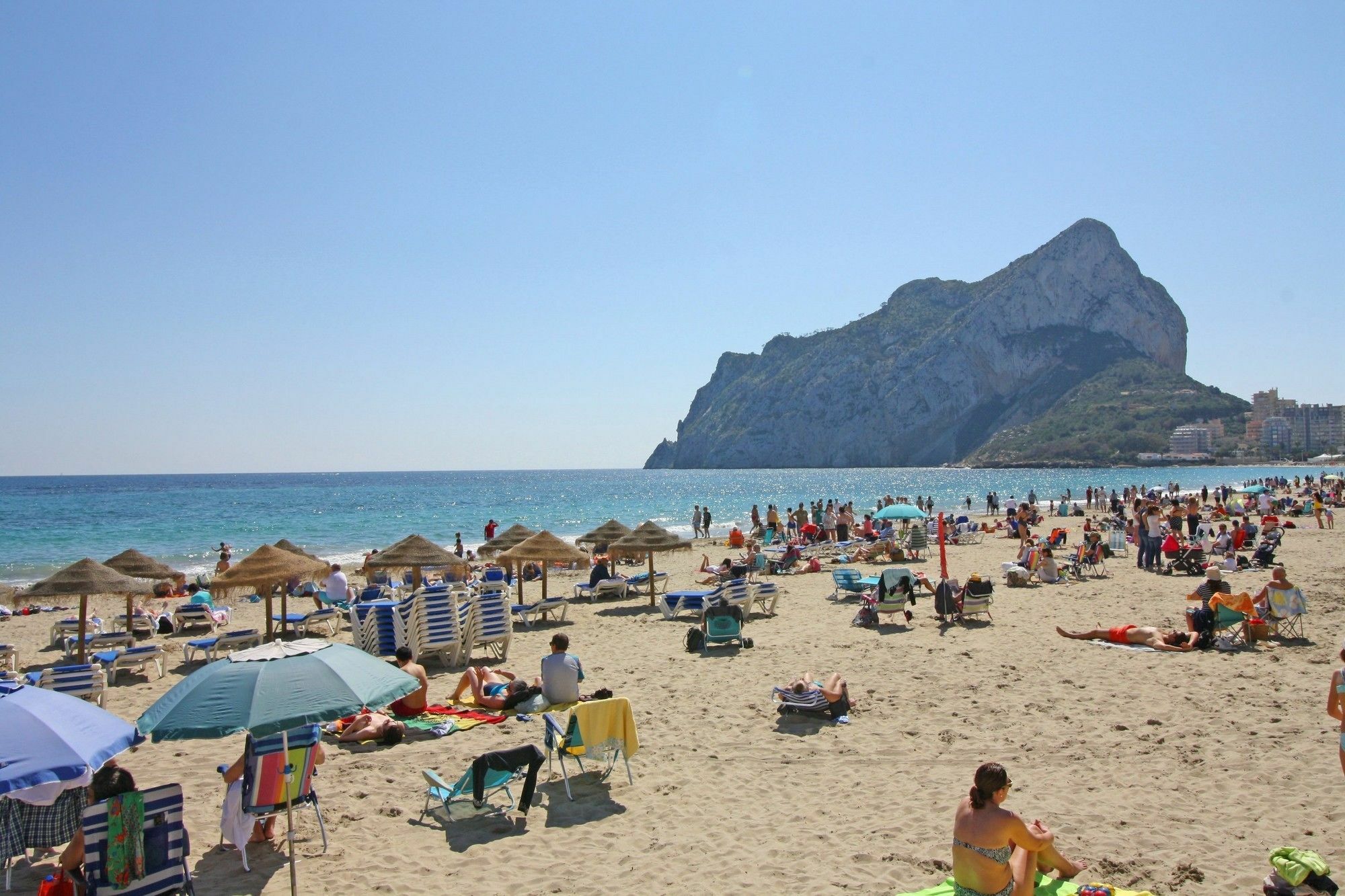 Holiday Apartment Penyasol Calpe Bagian luar foto