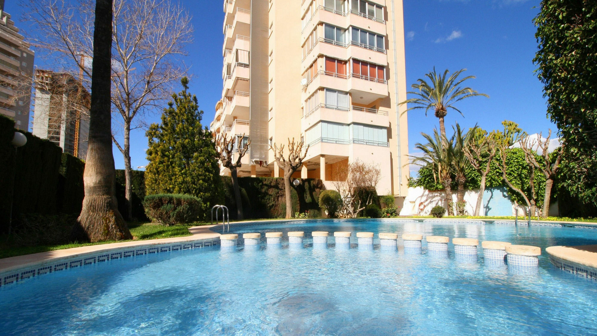 Holiday Apartment Penyasol Calpe Bagian luar foto